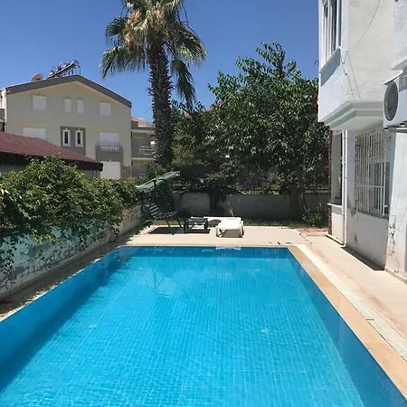 Ferienwohnung/villa Inkl. Pool,grill,garten Uvm... 아파트
