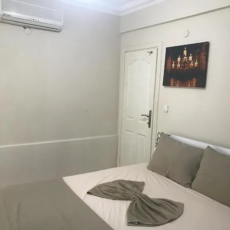 Ferienwohnung/villa Inkl. Pool,grill,garten Uvm... *